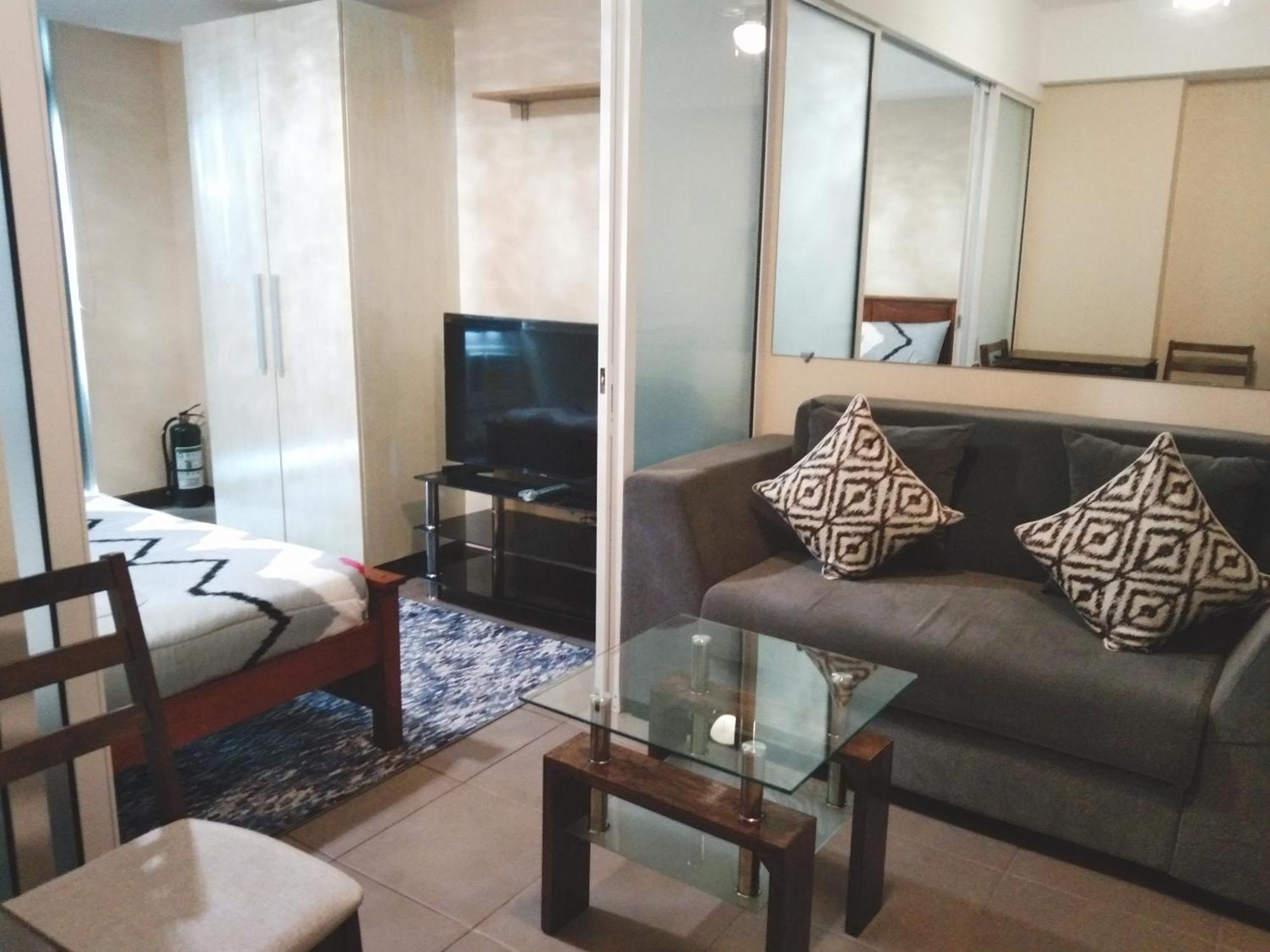 Beach Front Living In The Heart Of The City, Azure Residences Manila Eksteriør bilde