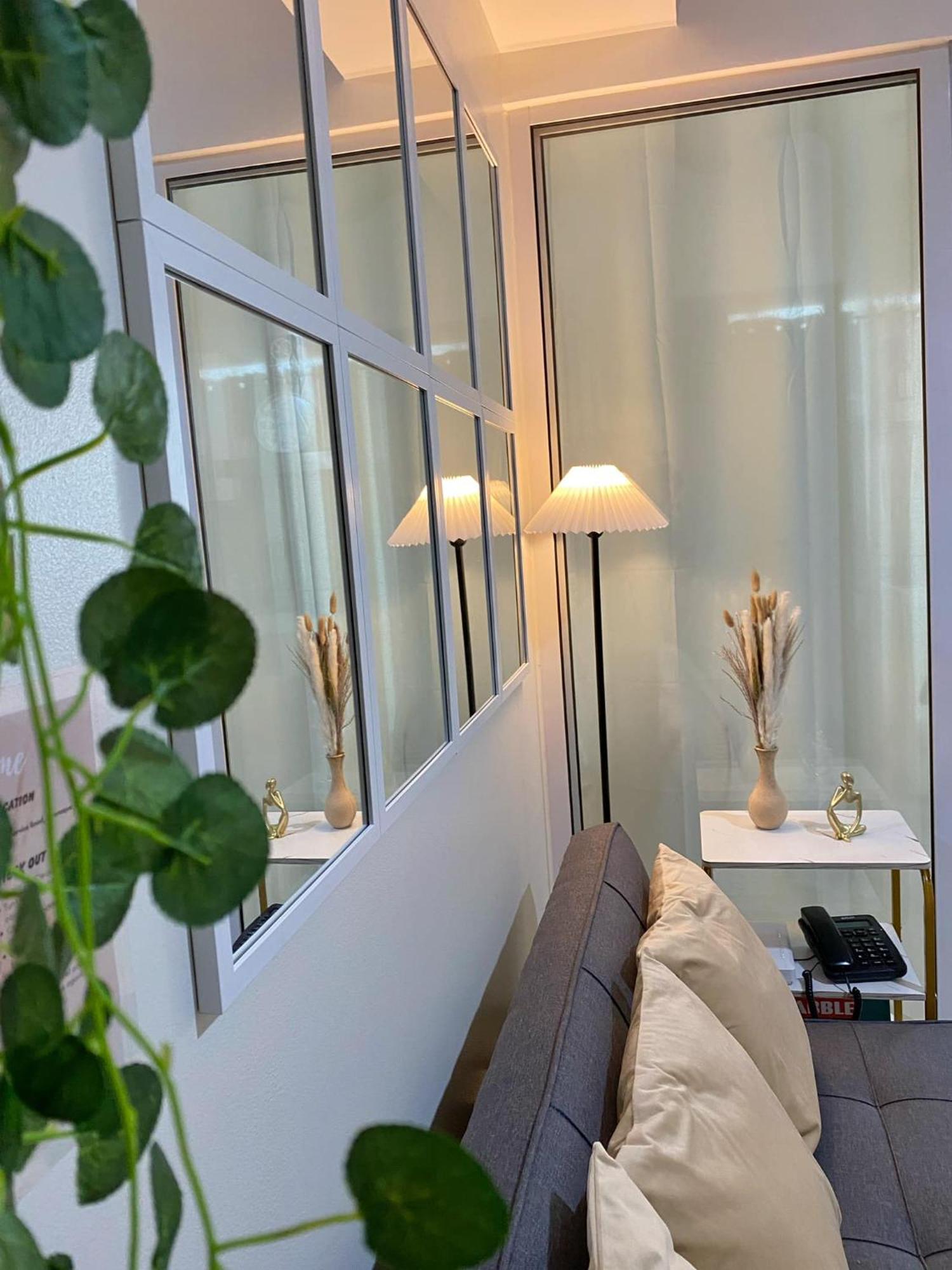 Beach Front Living In The Heart Of The City, Azure Residences Manila Eksteriør bilde